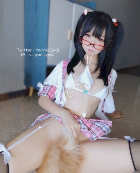 年轻漂亮的女教师3_HD免费在线观看